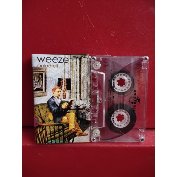 Kaset Pita Weezer Maladroit