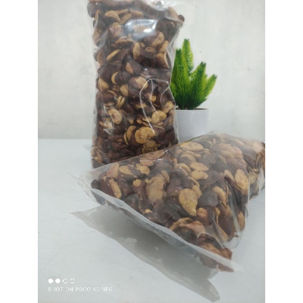 Kacang koro kulit asin 500gr