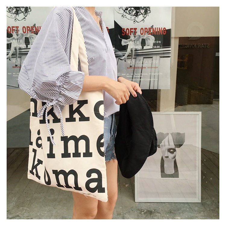 Totebag/Tas Kanvas/Tas Pundak/Tas Casual/Tas Bahu/Tas Belanja/Tas Wanita/Tas Pesta/Tas Fashion/Tas Pantai/Tas Ibu/Tas Minimalisl/Tas Perempuan