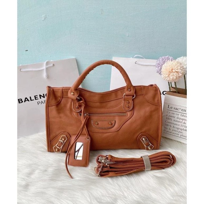 

(TERLARIS) TERLARIS!!! BLN LARGE FREE PAPERBAG