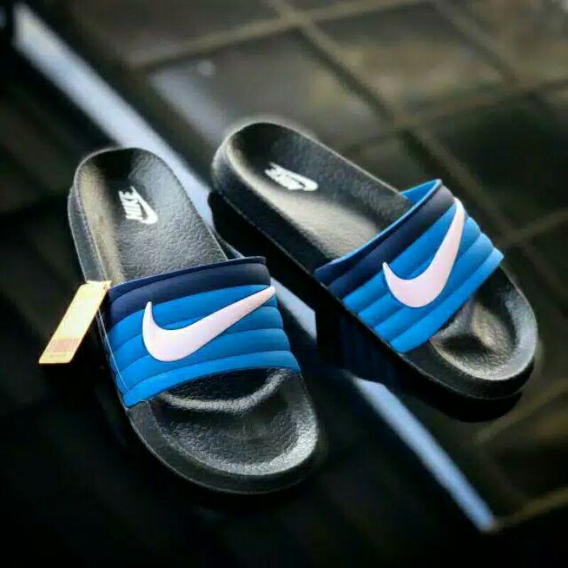 SENDAL SELOP KARET PRIA BENASSI SIZE 39-43