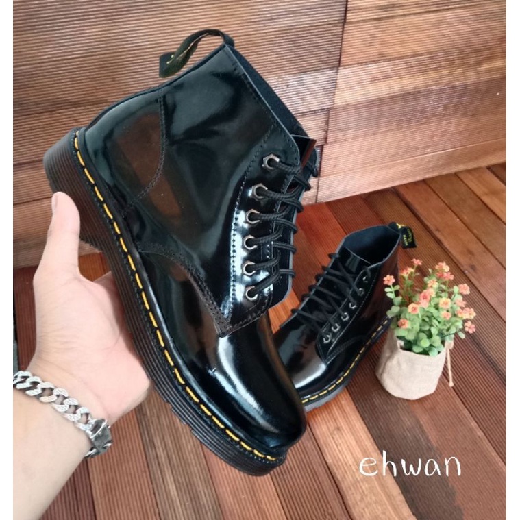 sepatu boots kulit asli 6hole premium ehwan mirip docmart