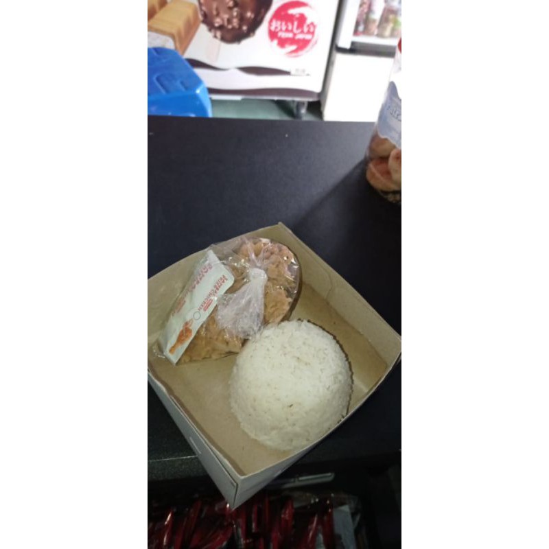 

Nasi Box Ayam Krispi