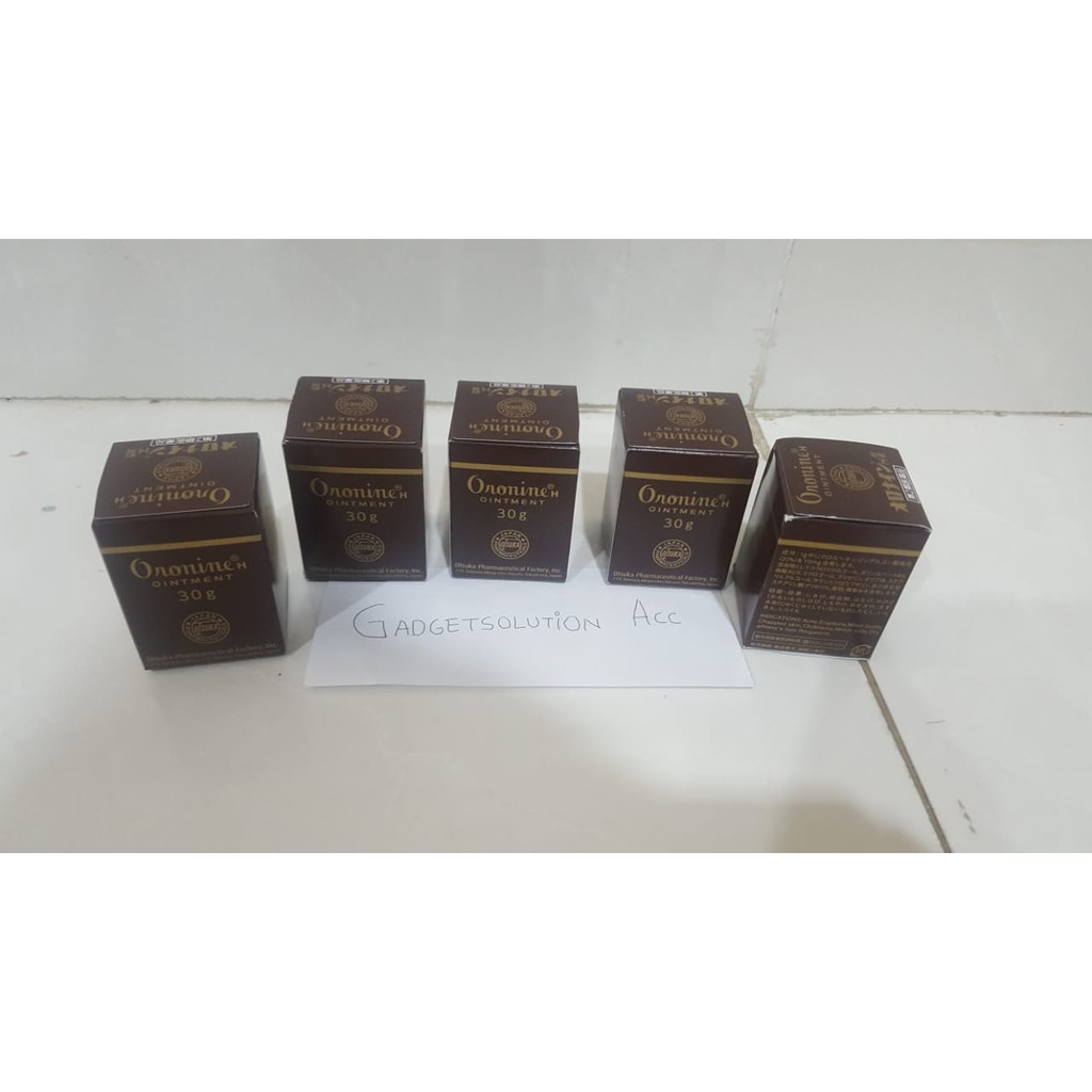 Oronine H Ointmnet 30 gr / Oronine Salep Kulit original japan
