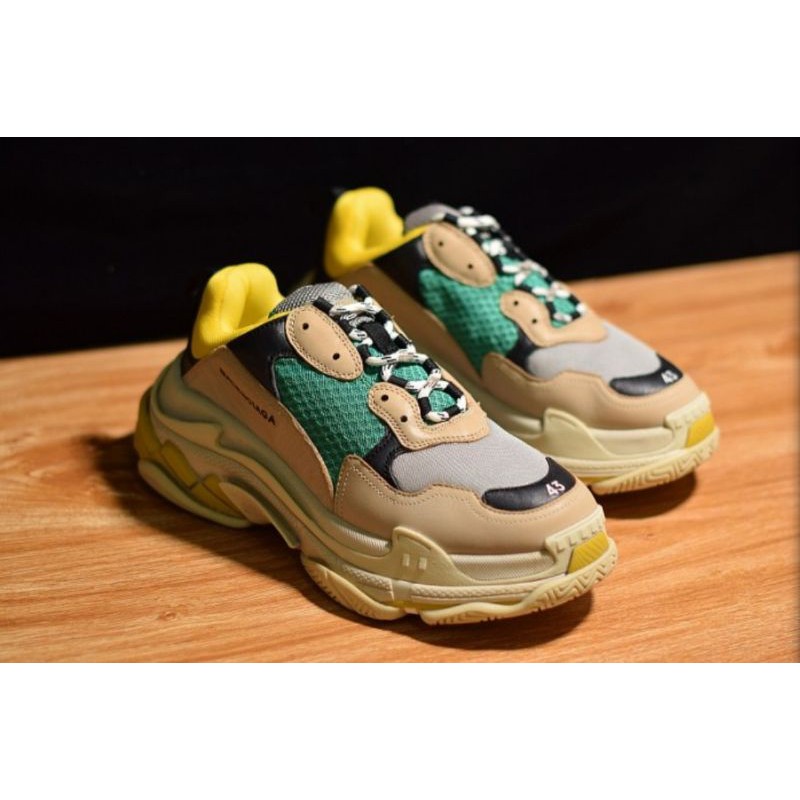 BALENCIAGA TRIPLE S GREEN YELLOW