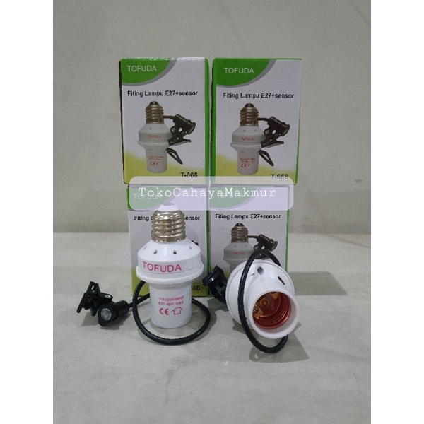 Fiting/Fitting Lampu E27 Sensor Cahaya Otomatis Tofuda Siang Malam