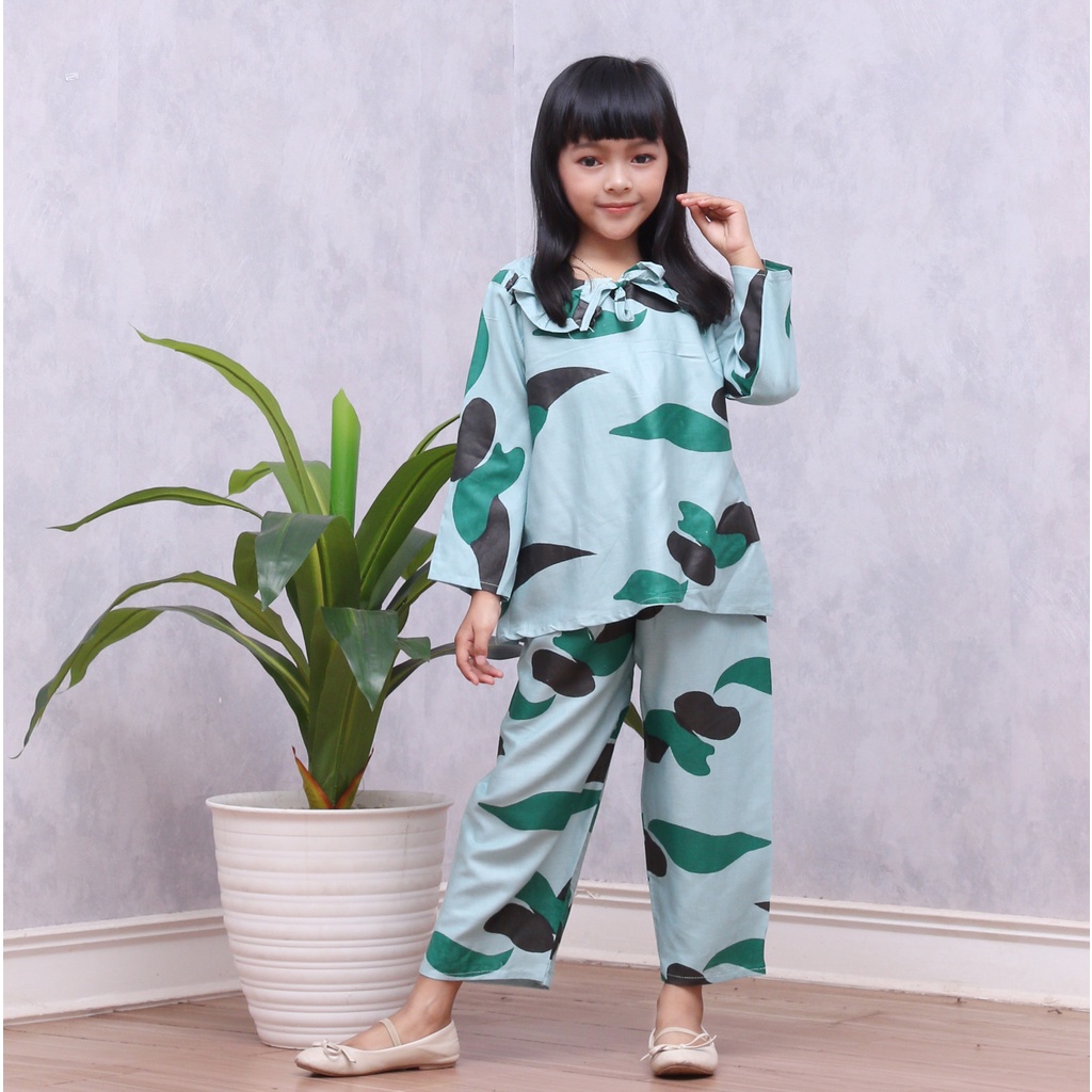 setelan Anak Perempuan rayon lengan panjang/ setelan Anak perempuan Rayon Premium/ Setelan Anak perempuan rayon motif/ setelan anak perempuan murah/ setelan anak perempuan umur 6-11 tahun/ oneset anak perempuan rayon terbaru/oneset anak perempuan termurah-1
