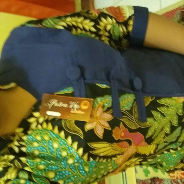 Blouse Batik Wanita