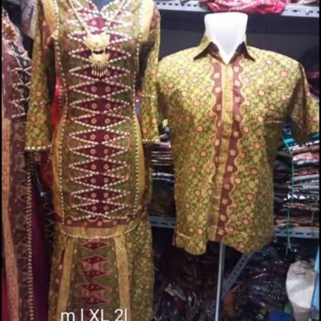 Batik songket Palembang