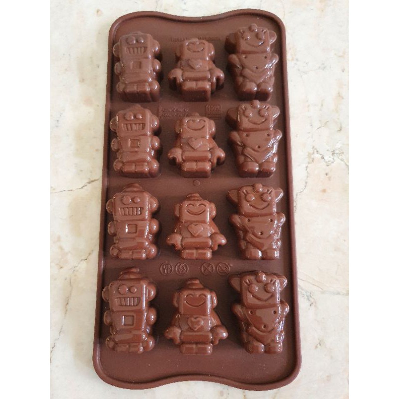 VAYA Sale Silikomart Silicone Mould Robochoc /Cetakan Coklat Premium Import Italy