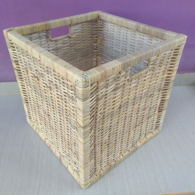 Keranjang rotan persegi kotak laci kayu penyimpanan laundry barang mainan 32x32x32 cm