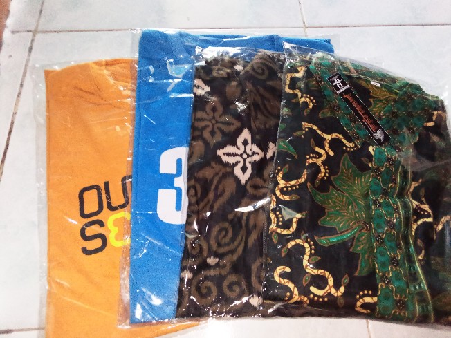 Kemeja Daun Hijau Batik Pria Lengan Panjang