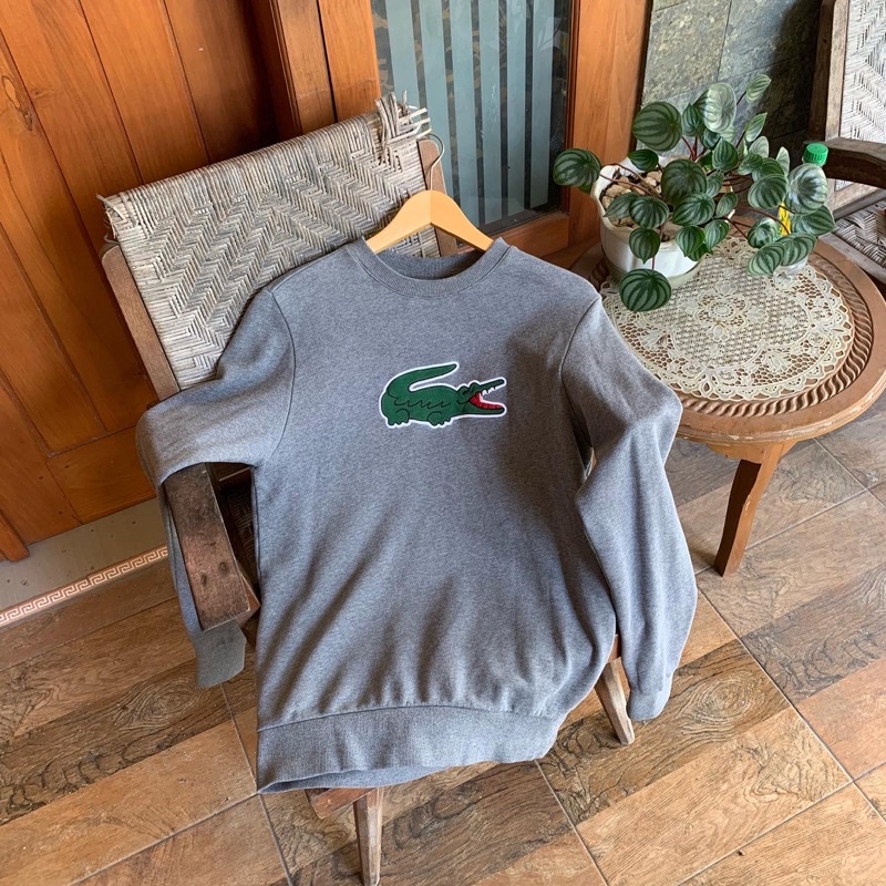 Crewneck Lacoste big logo buaya Second Original Like New