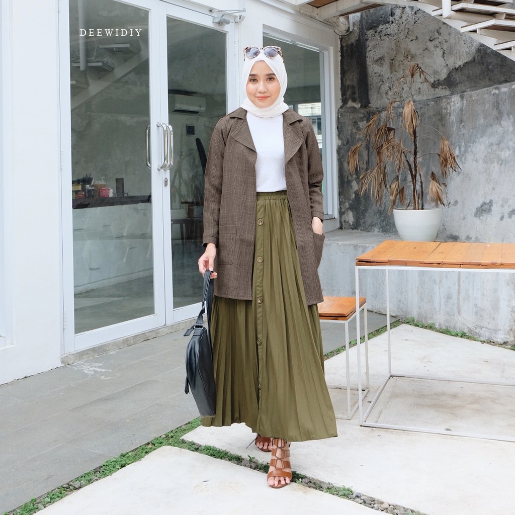 ROK PANJANG PLISKET AKSEN KANCING - KIREINA BUTTON PLEATS SKIRT DEEWIDIY