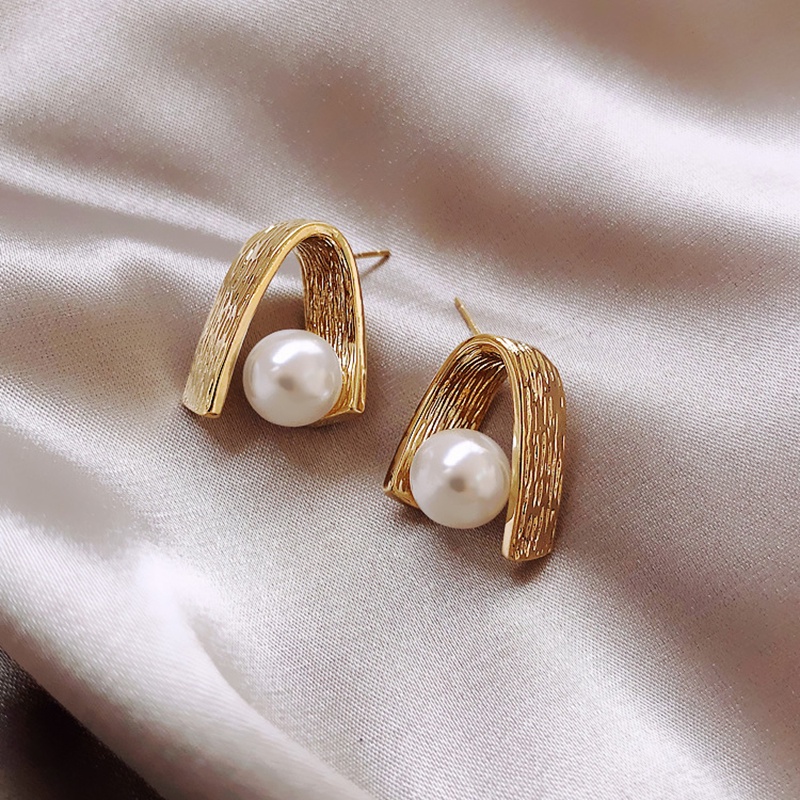 Set Anting Stud Desain Bunga Ikatan Simpul Bola Mutiara Berlian Gaya Korea Untuk Aksesoris Wanita