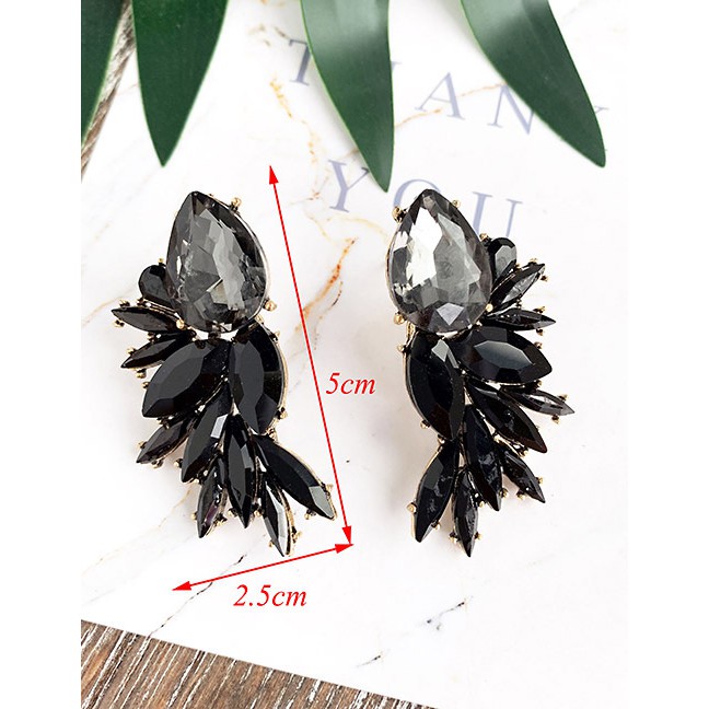 LRC Anting Tusuk Fashion Alloy Drop Diamond Stud Earrings F6524X