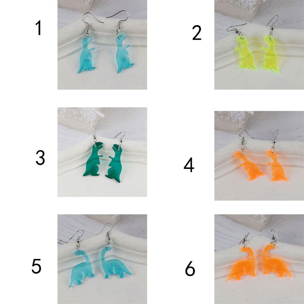 Anting Nanas Multicolor Manual Kartun Maple Leaf