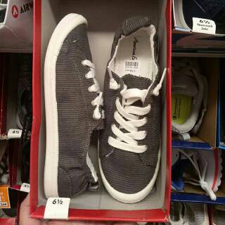 Restock Payless by American  Eagle  harga  normal 359 000 