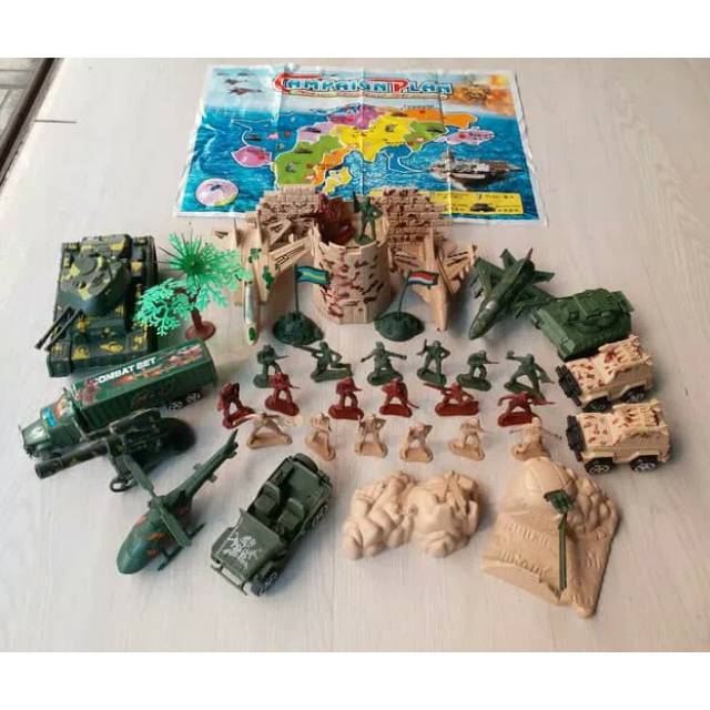 MAINAN MILITARY EQUIPMENT TENTARA FIGURE COMBAT SET