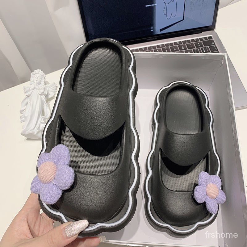 Sandal bunga kecil perempuan putri gadis mahasiswa non-slip tebal bawah pakaian luar lucu