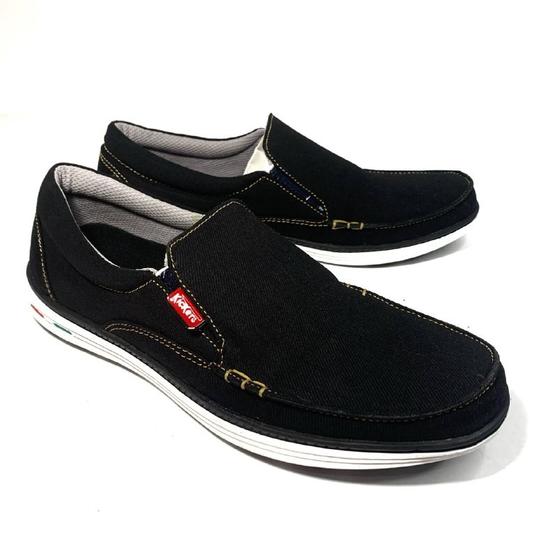 Sepatu casual pria dengan bahan levis size 38-43!!!