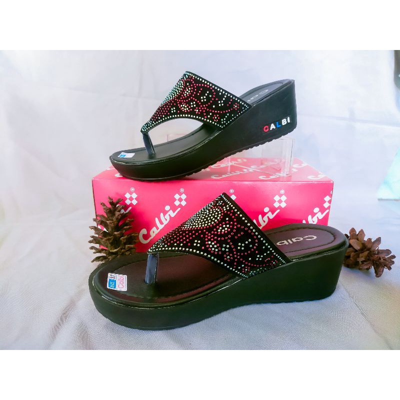 PROMO 2.2 SALE SANDAL WEDGES CALBI WANITA TERBARU