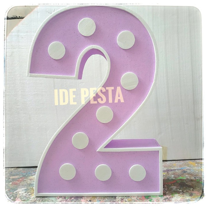 

Angka 3D Styrofoam warna request tanpa lampu T= 70 cm tebal 13 cm Limited