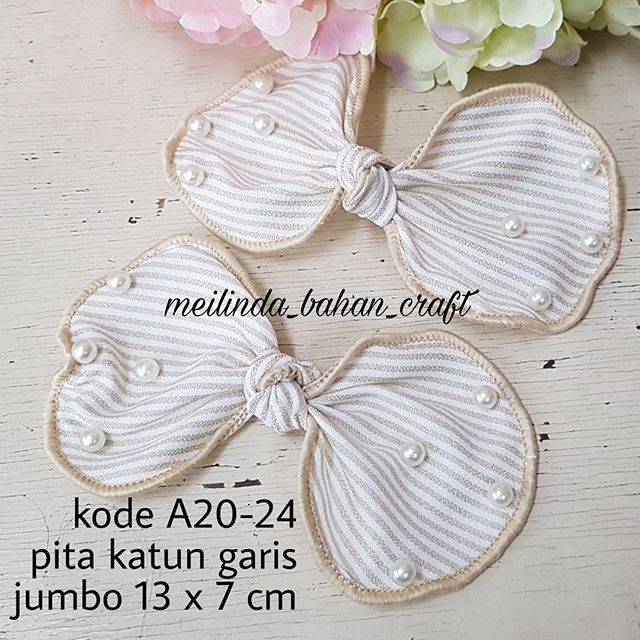 

Kode A20-24 pita katun garis jumbo. 7 x 13 cm