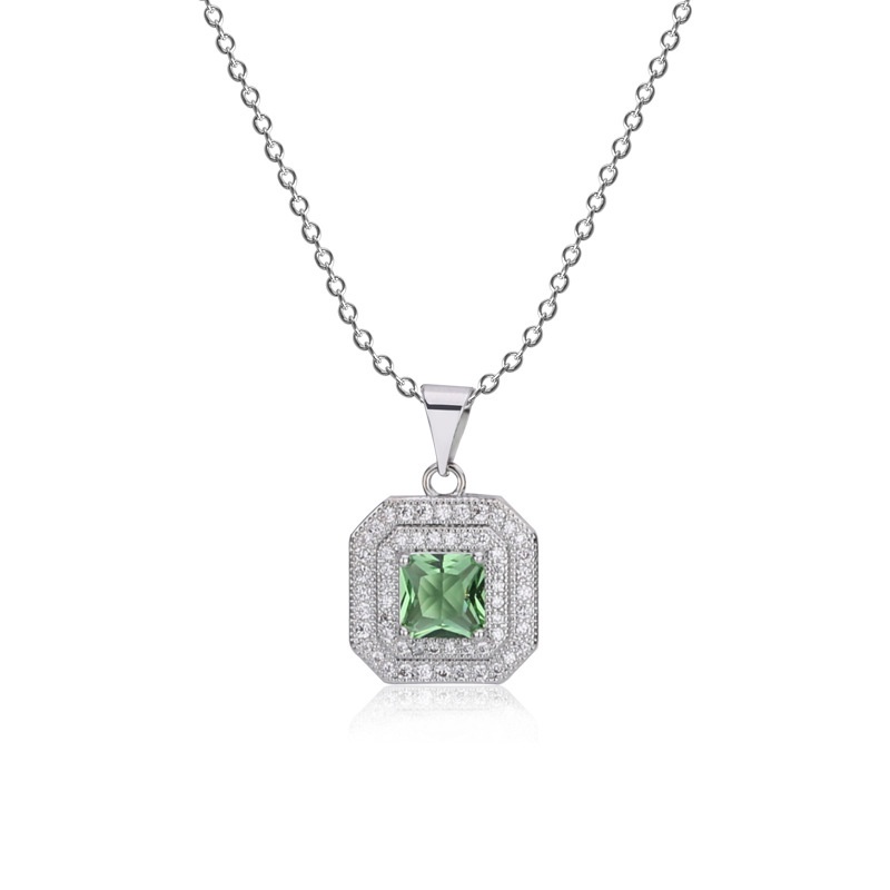 [Ready Stock]Fashion Inlaid Diamond Square Pendant Silver Necklace