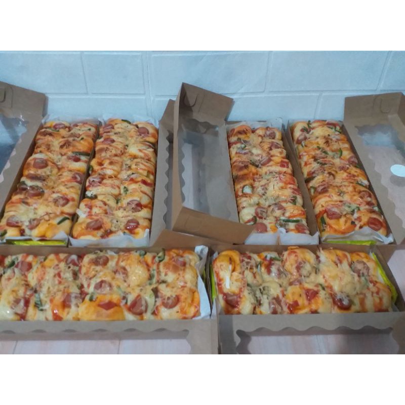 

Pizza rolls
