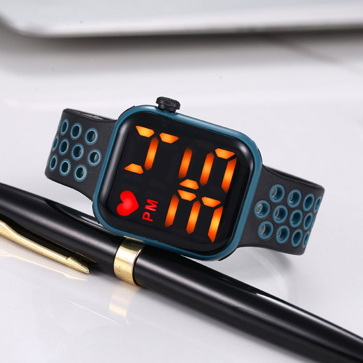 COD Jam Tangan Digital Wanita Pria Tahan Air Fashion Watch LED Tampilan Layar Besar Dengan Font Warna-warni M139-M132-Biru