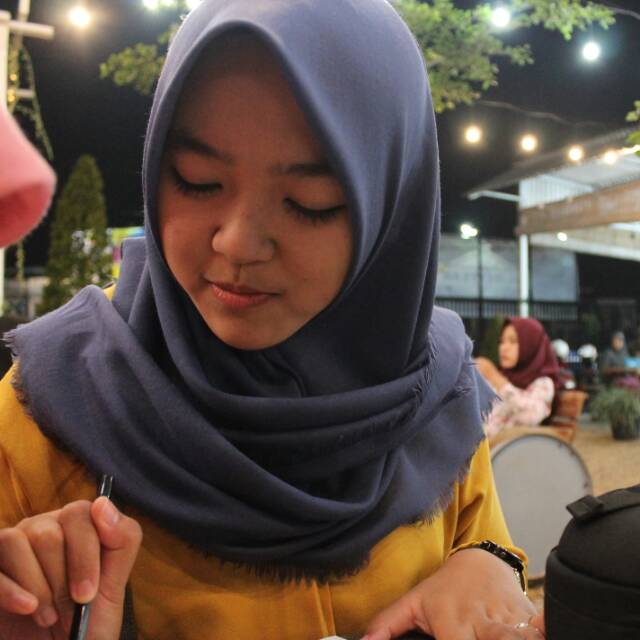 nelvi_putri