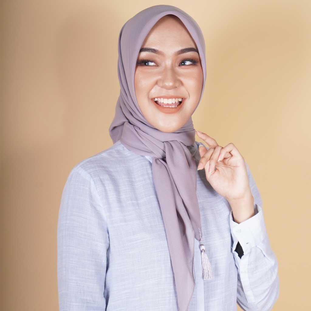 Bugis Hijab - Segi Empat - Hijab Tassel Premium (Katalog A)