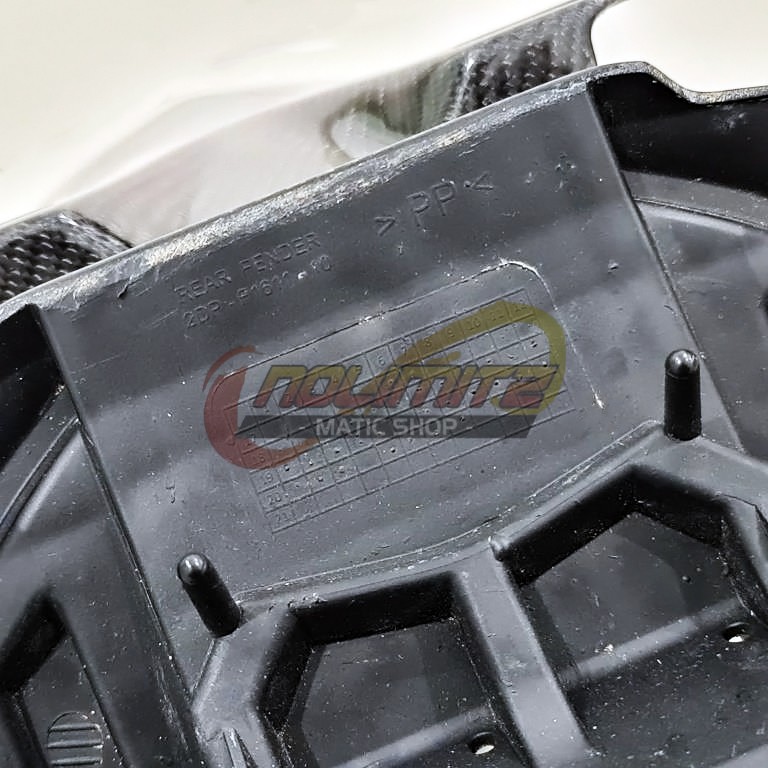 Spakbor Belakang Carbon Kevlar Parts ORI Yamaha NMAX