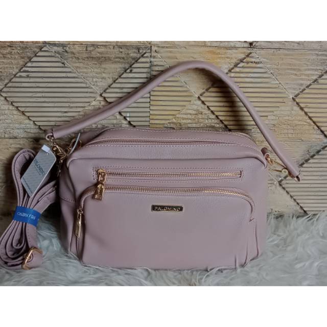 Terbaru Tas PALOMINO Brand Matahari.ada 2 tali panjang dan pendek.P 20 xL12x T 34.