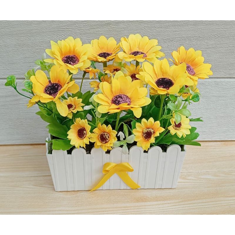 bunga matahari artificialnpot pagar plastik besar
