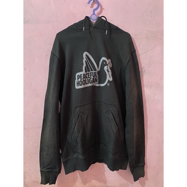 Peaceful hooligan outline hoodie original black