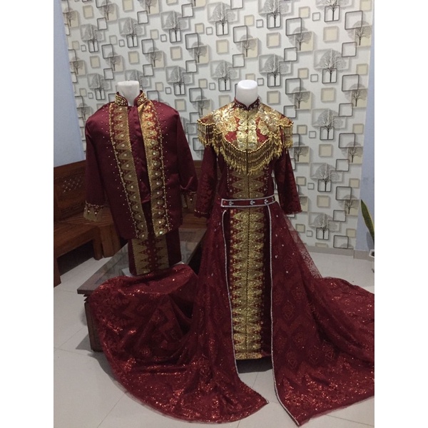 Baju pengantin songket tenun