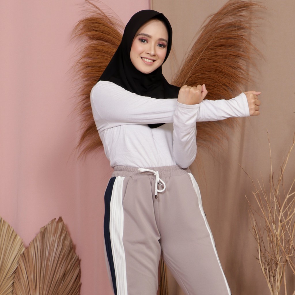 Jilbab olahraga jersey Hijab  sport  Shopee Indonesia