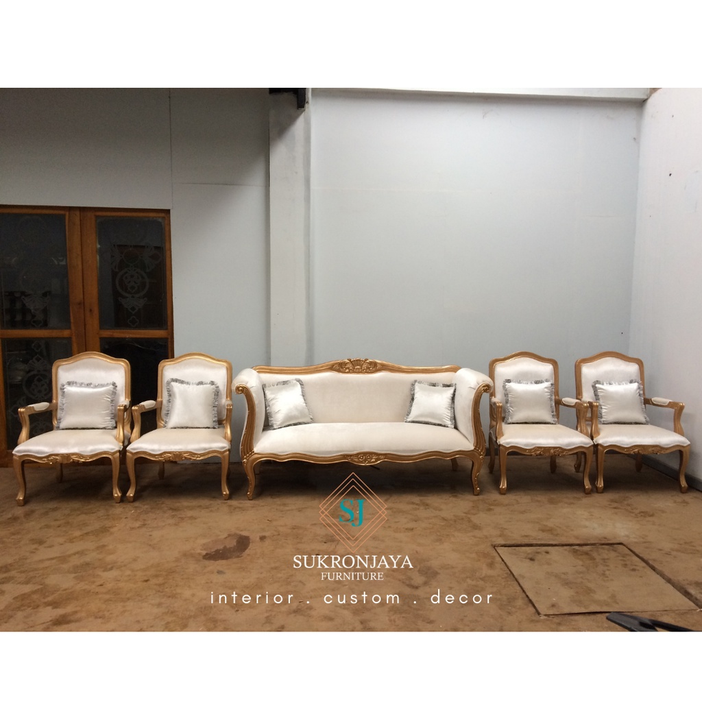 Set Sofa Tamu Ukir Louis 31111 | sukronjaya
