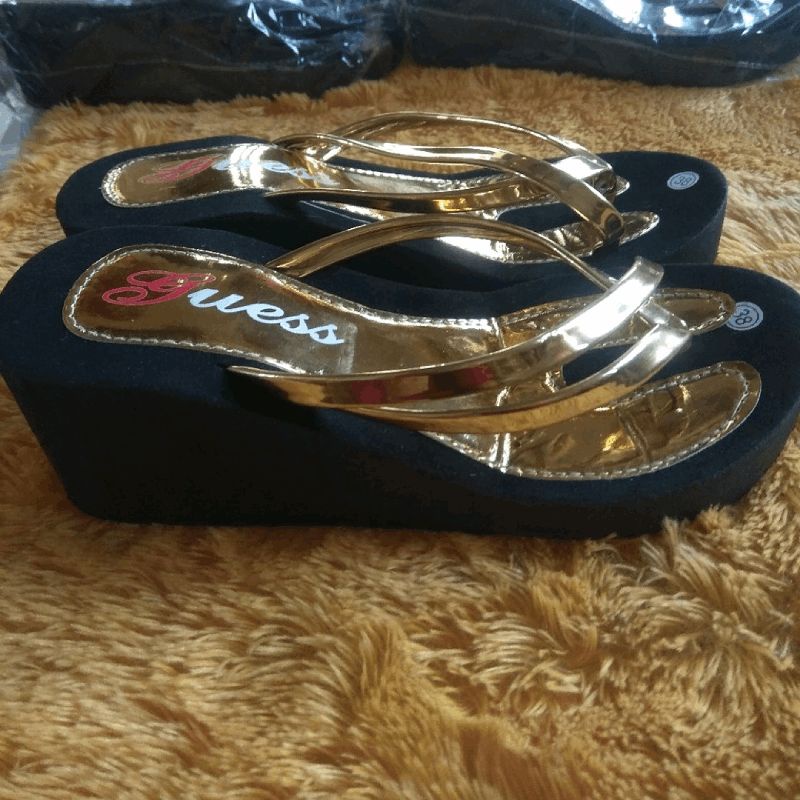 Sandal Wanita Sendal Wedges Manohara Tinggi 65 mm