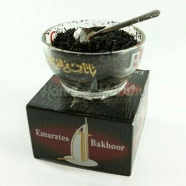 buhur/dupa emaratees arab asli/wangi oud /wangi gaharu asli