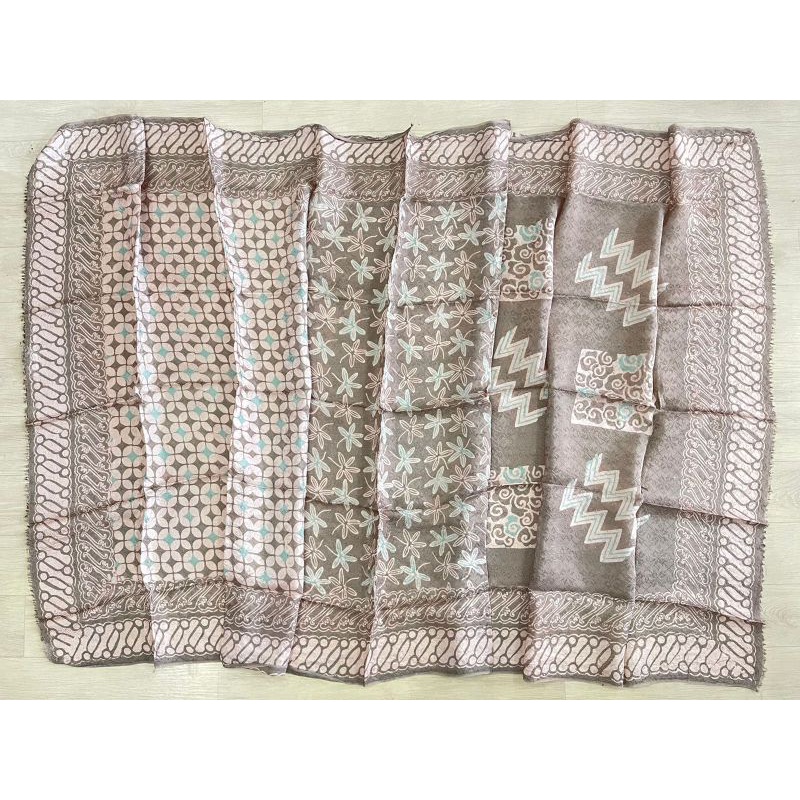 Kain batik viscose motif 3 dimensi