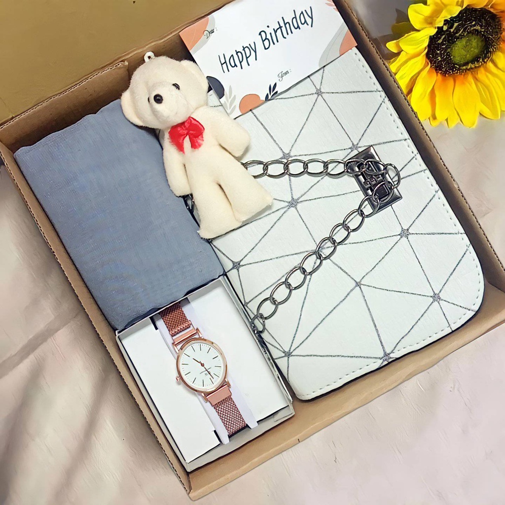 

paket kado cewek kekinian | hampers cewek | kado ultah | giftbox cewek kekinian | kado tegal | kado cewek murah | hampers cewek murah | giftbox tegalan