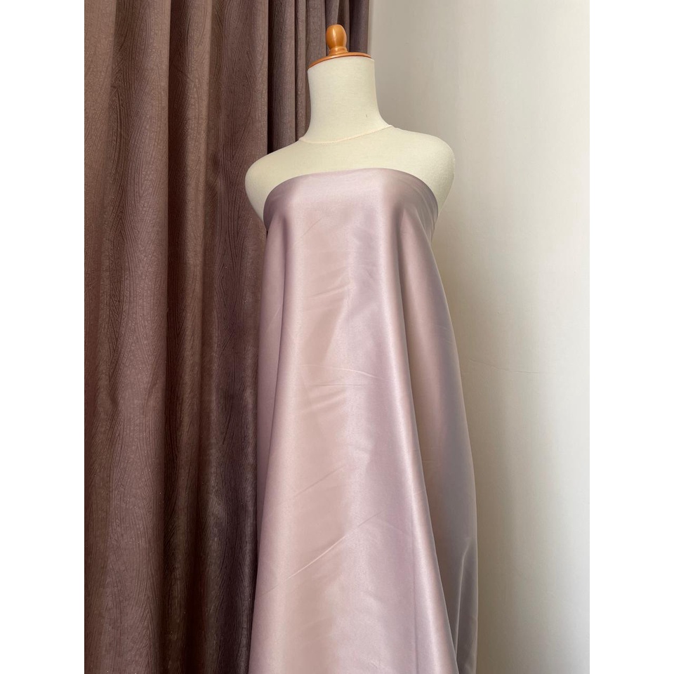 Bahan Kain Satin Velvet Premium Furing Kebaya Bisa Untuk Gamis Bahan Bridesmaid Warna Cokelat Susu Hazelnut Warna Soft