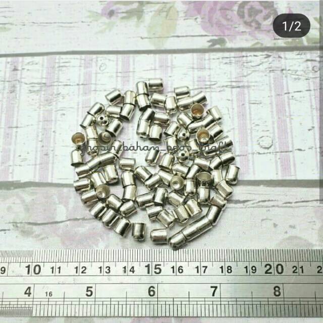 Topi Tassel Berlubang, diameter 8mm SILVER (kurleb 50pcs)