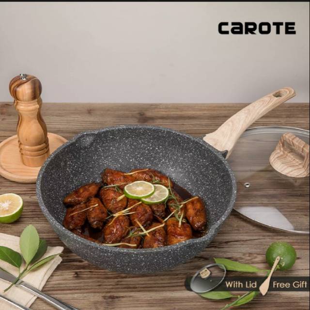 Carote deep frypan 24 cm. Dengan tutup Dan sodet kayu