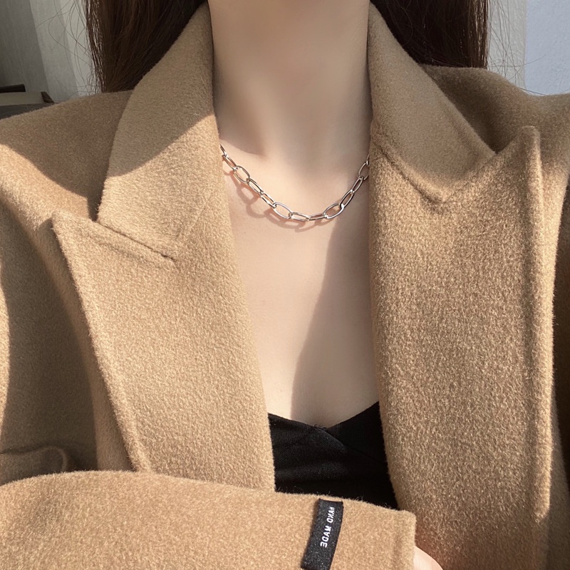 Kalung Choker Rantai Klavikula Model Rongga Warna Emas Gaya Hip Hop Korea Untuk Wanita