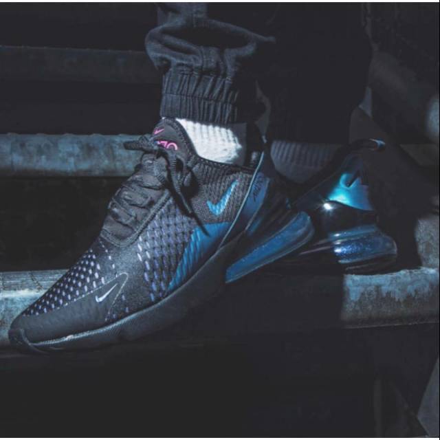 Sepatu Nike Airmax 270 Throwback Future Sneakers premium pria terbaru sports running