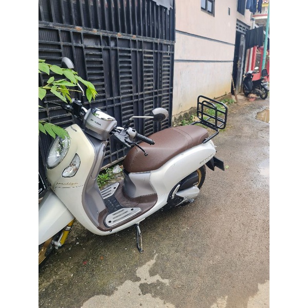 BACK RAK BEHEL RAK SCOOPY PRESTIGE HITAM